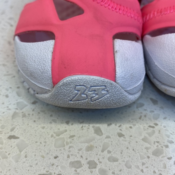 Jordan Baby Girls Neon Pink Water Sandal - Size 5C - Picture 12 of 13